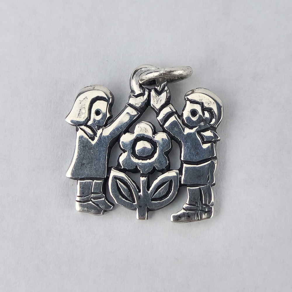 Sterling‎ Silver Charm Girl & Boy w/ Flower, Retired James Avery Design
